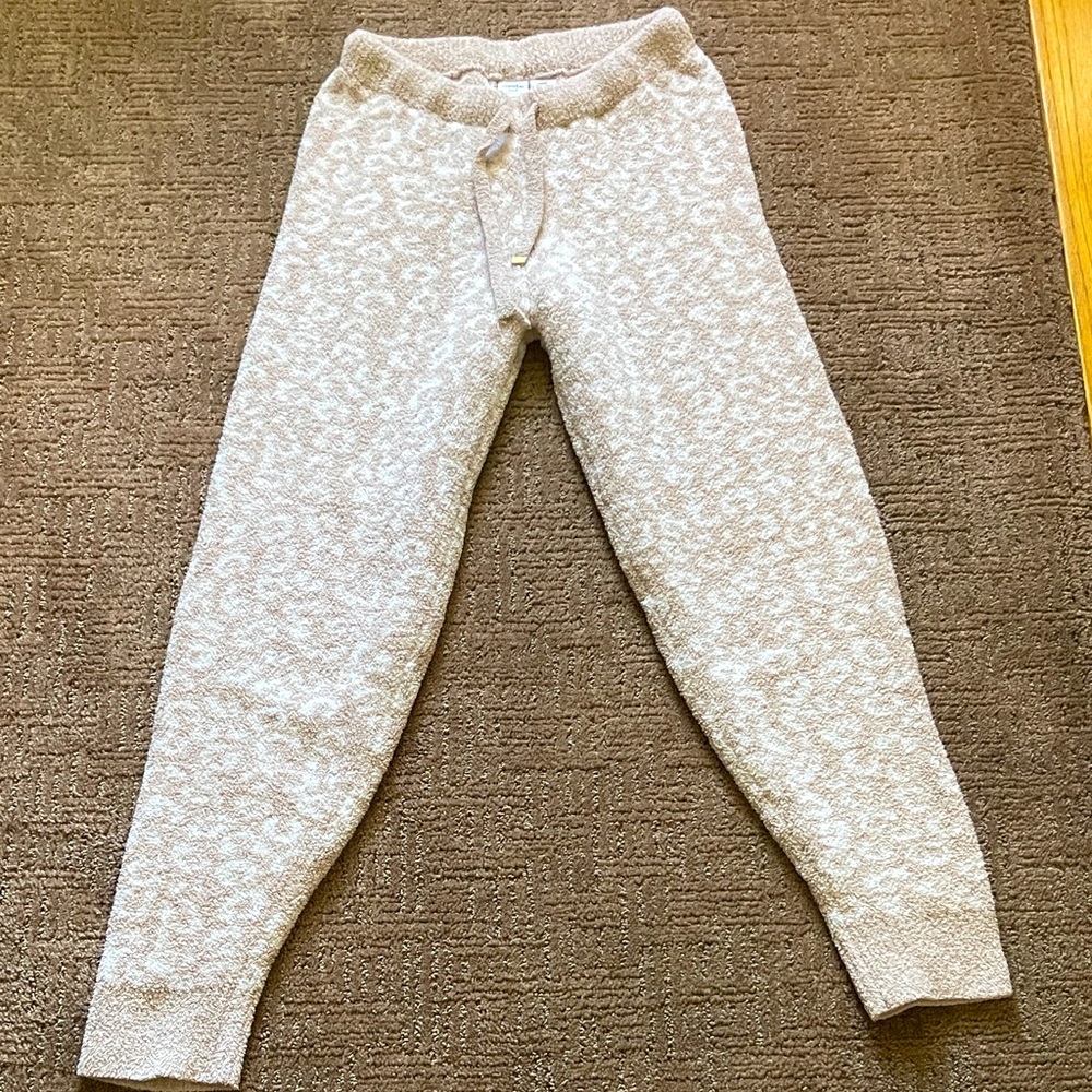cupcakes & cashmere Cream Leopard Joggers ($ only with bundling)